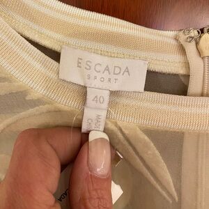 Escada sport top